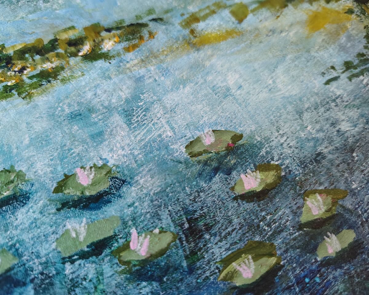 closeup of waterlillies